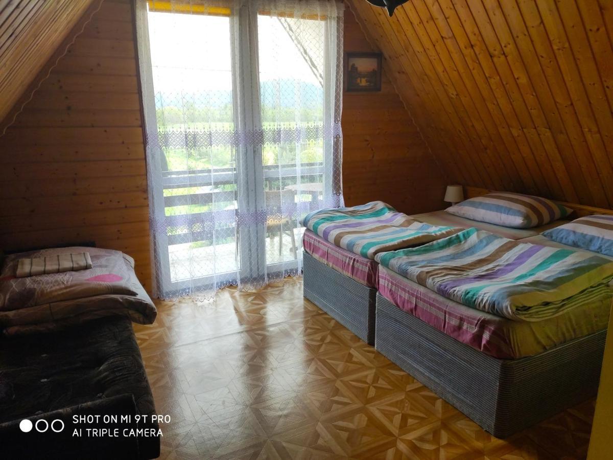 Agroturystyka Pod Kolami Myczkowce Ngoại thất bức ảnh