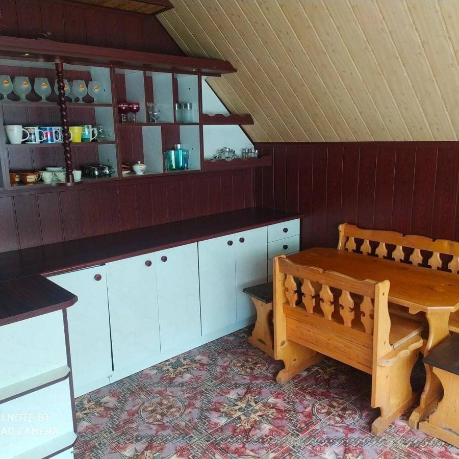 Agroturystyka Pod Kolami Myczkowce Ngoại thất bức ảnh